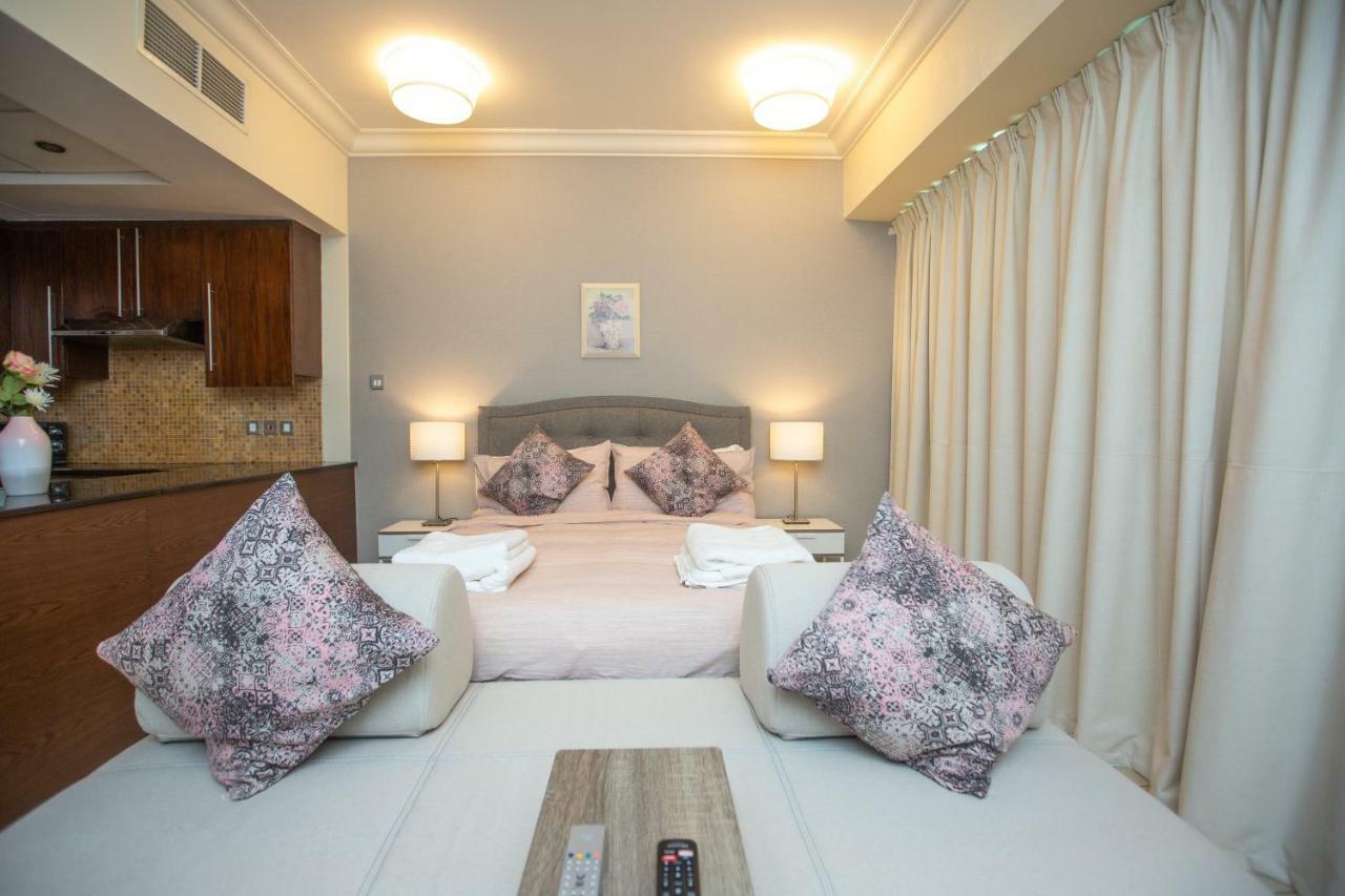 Prime Retreats - Downtown Dubai Apartment Ngoại thất bức ảnh